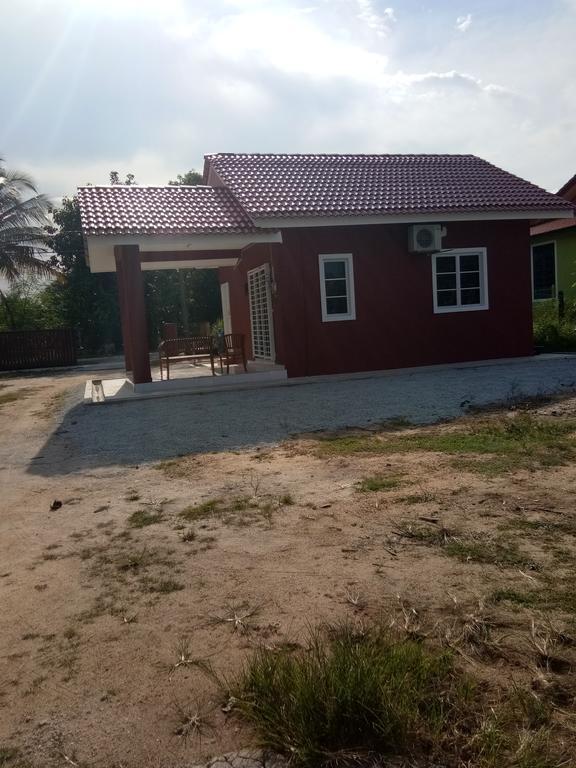 Homestay Azmi Zita Kuala Terengganu Zewnętrze zdjęcie